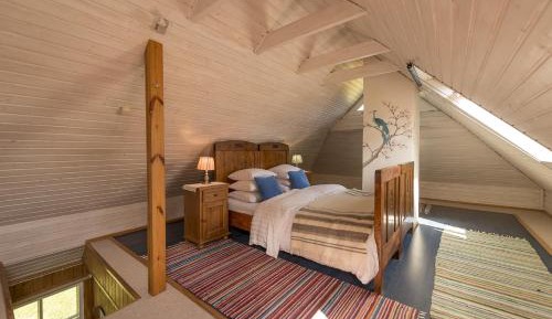 Apartment (3 Adults)