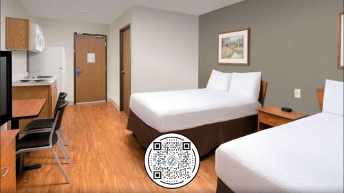 Double Room with Two Double Beds - Non-Smoking