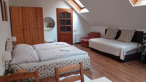 Deluxe Double Room with Extra Bed