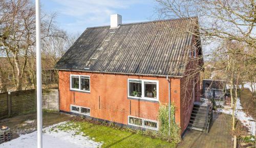 Two-Bedroom Holiday Home