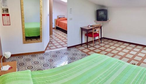 Economy Double or Twin Room