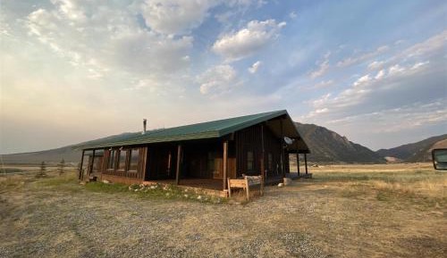 Four-Bedroom Holiday Home
