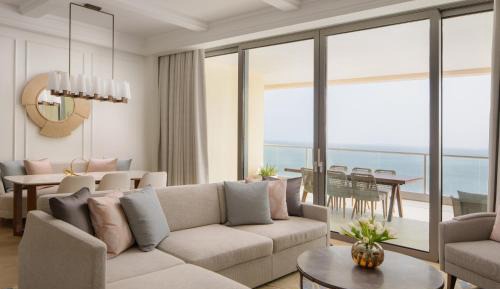 Two Bedroom Sea View Apartment