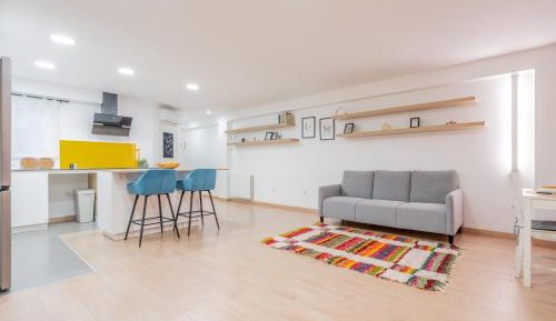 Apartment with Balcony