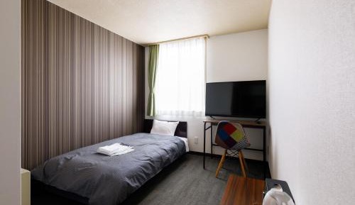 Single Room with Shared Shower and Toilet