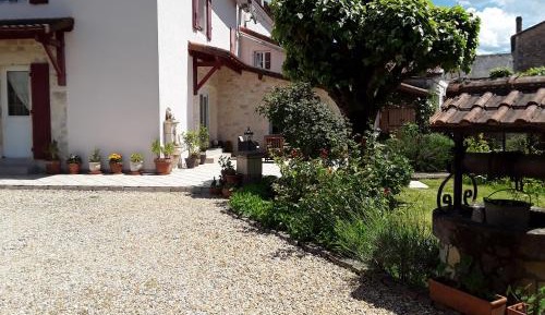 Double or Twin Room with Shared Bathroom