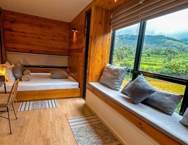 Double Room with Mountain View