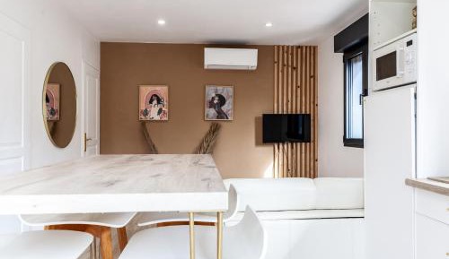 Apartment - Split Level