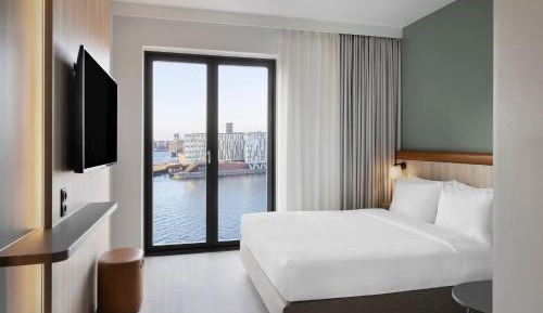 Queen Room with Sea View