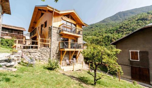 Superior Apartment with Balcony