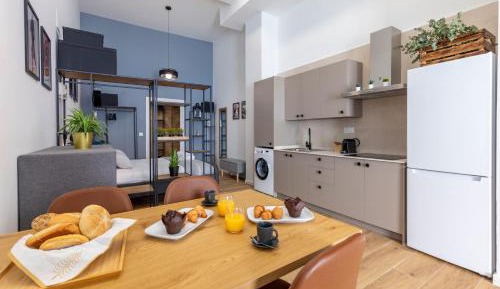 One-Bedroom Apartment