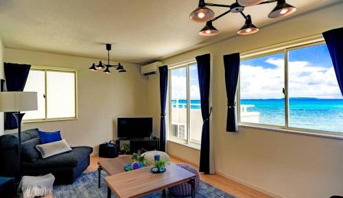 Room #1184594601