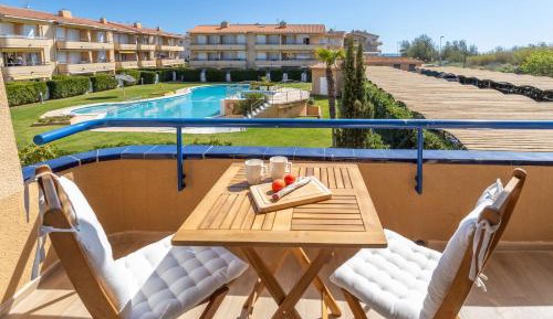 Superior One-Bedroom Apartment with Balcony