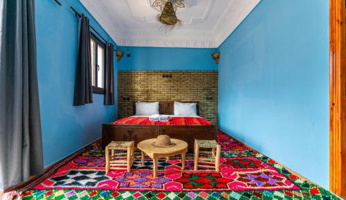 Double or Twin Room with Mountain View