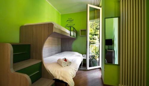 Twin Room with Shared Bathroom