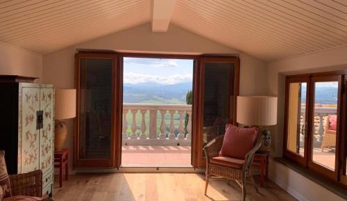 Three bedroom Penthouse with panoramic Terrace