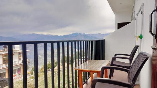 Double Room with Mountain View