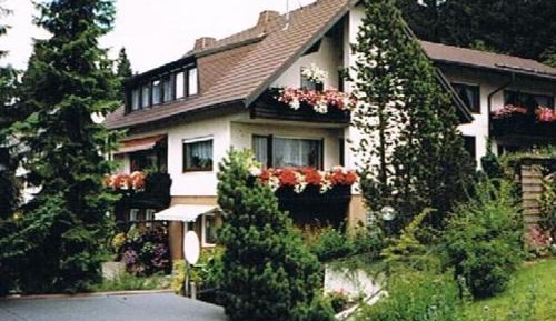 Two-Bedroom House Boat