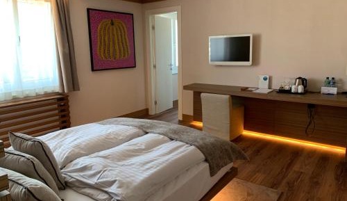 Large Double Room