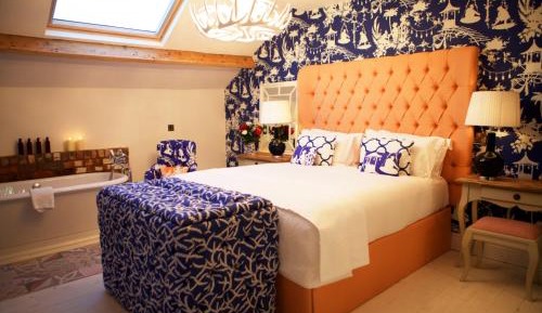 Lovely Loft Suite - Thermal Journey included (Not dog friendly)