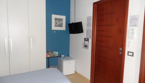 Double or Twin Room with Shower