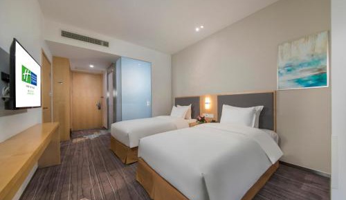 Standard Twin Room with Extra Floor Space