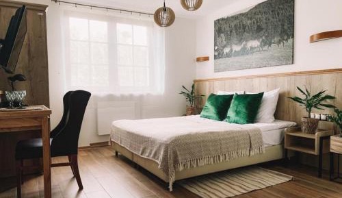 Standard Double or Twin Room with Garden View