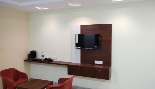 Deluxe Double Room (2 Adults + 1 Child)