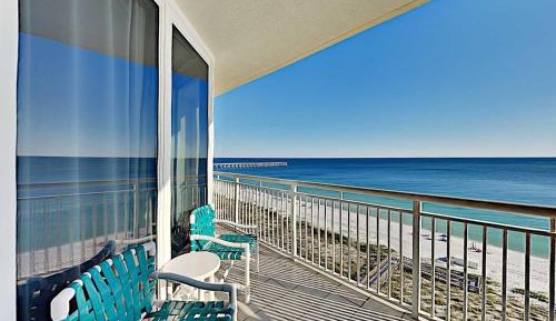 Two-Bedroom Apartment with Ocean View