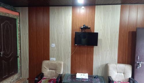 Family Room with Mountain View