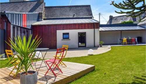 Two-Bedroom Holiday Home