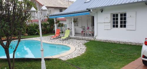 Double Room with Pool View