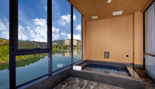River View Twin Room