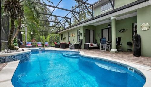 Five-Bedroom Holiday Home