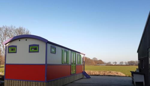 Apartment with Garden View