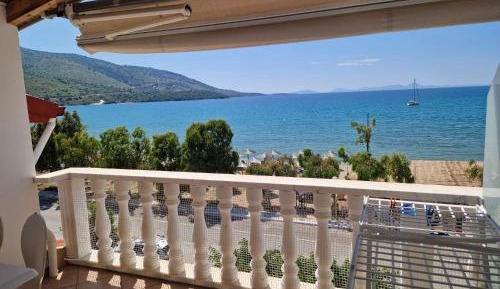 Two-Bedroom Apartment with Balcony and Sea View
