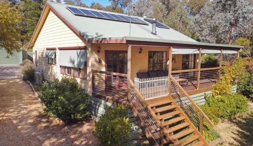 Three-Bedroom Holiday Home 