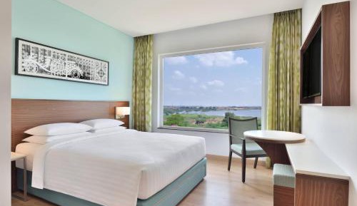 Fairfield Executive Room