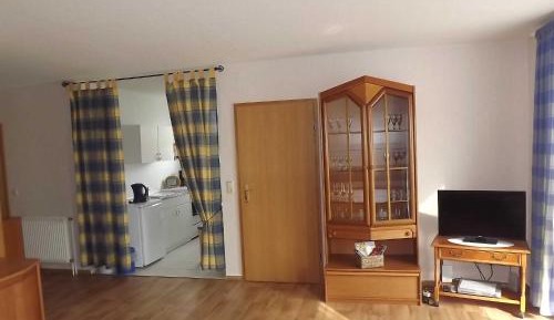 One-Bedroom Apartment with Balcony