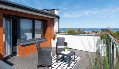Double Room with Balcony and Sea View