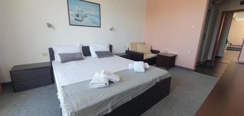 Double Room with Balcony and Sea View