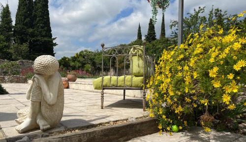 Deluxe Double or Twin Room with Garden View