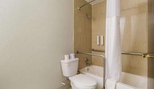 King Room with Tub - Disability Access/Non Smoking