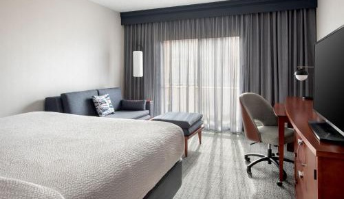 King Room with Sofa Bed