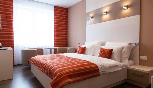 Deluxe Double Room with Bath