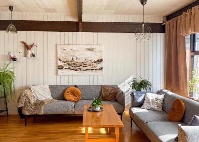 Triple Room with Shared Bathroom