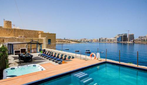 Villa with Sea View