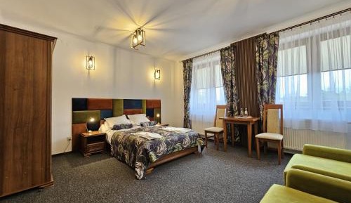 Double Room with Private Bathroom