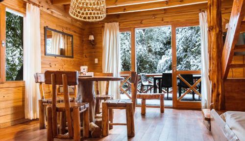 Bungalow with Garden View