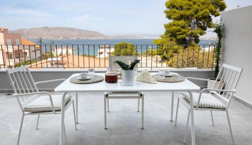 Apartment with Sea View